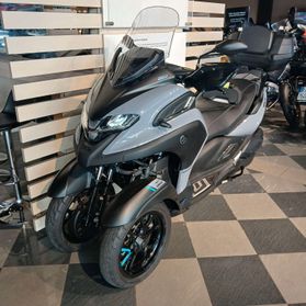 Yamaha Tricity 300 touring
