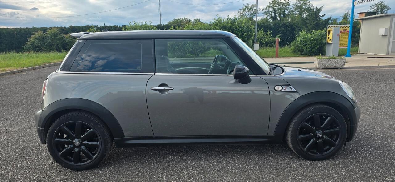 Alestimento Mini Cooper S neo patentati 1.6 55kw 75 cavalli