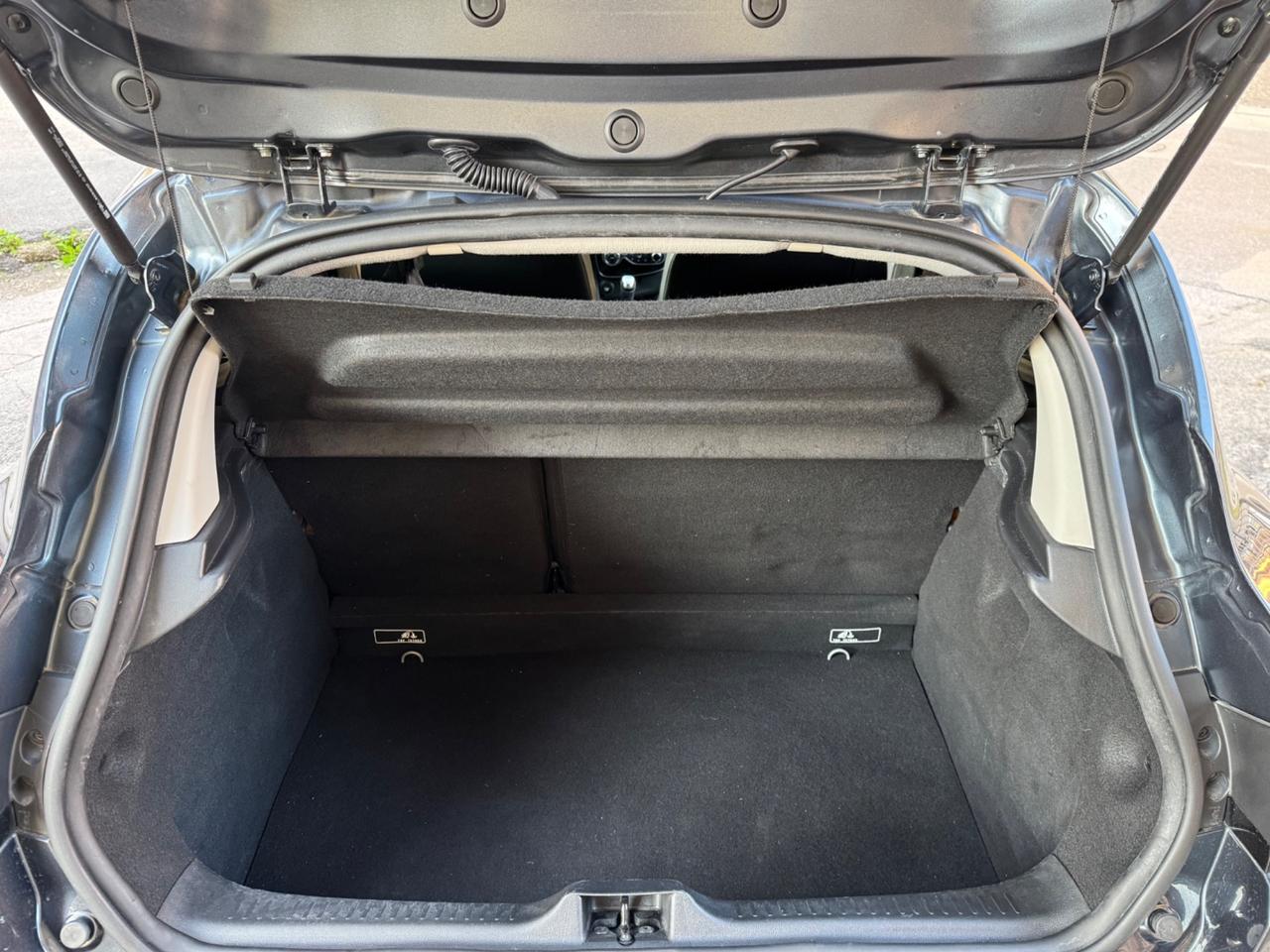 Renault Clio TCe 12V90 CV 5 porte Moschino