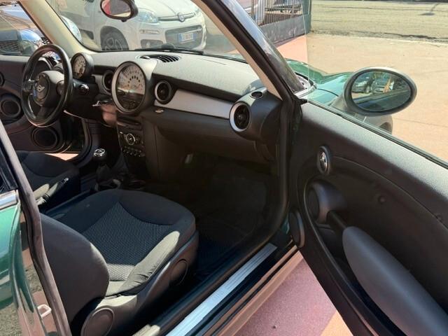 Mini 1.6 16V One (55kW)