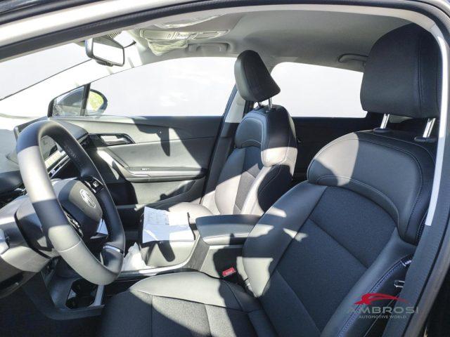 MG MG4 64KWH EDU 2WD LUXURY