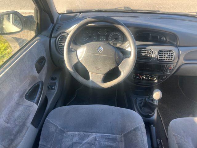 RENAULT Megane Mégane Scénic 1.4 16V cat RXE