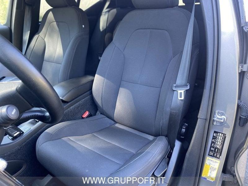 Volvo XC40 B4 AWD Geartronic Momentum Pro