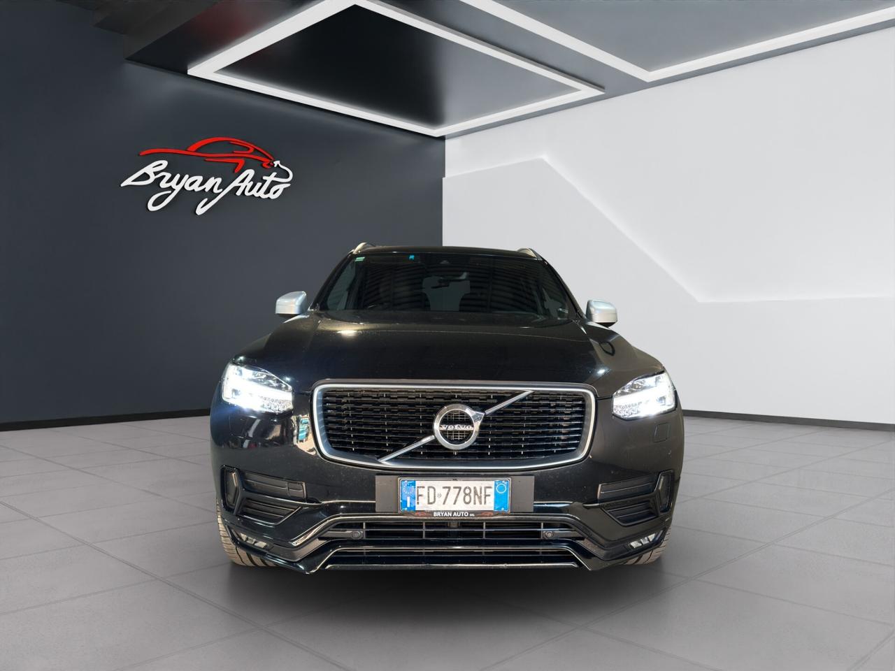Volvo XC 90 D5 AWD Geartronic 7 posti R-design