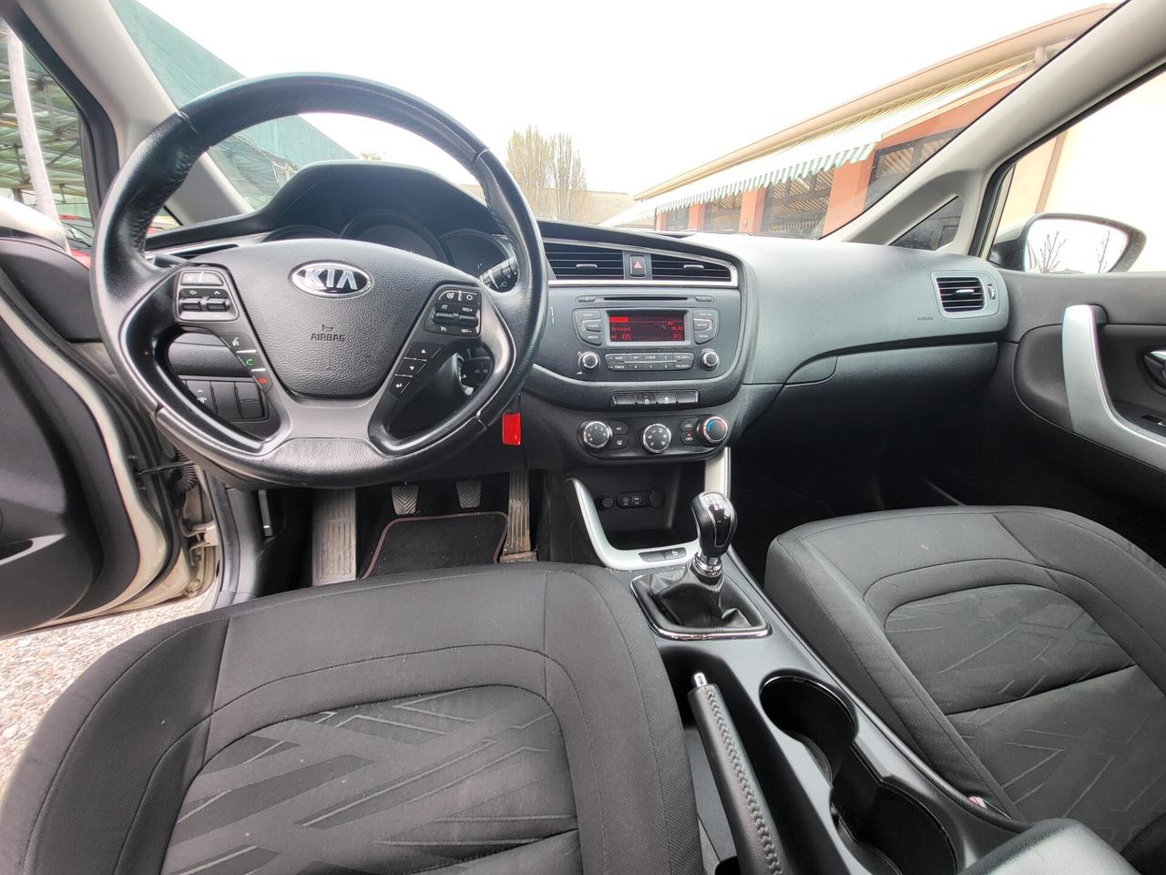 Kia Ceed cee'd 1.6 CRDi 110 CV 5 porte Active