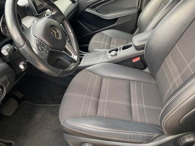 Mercedes-benz GLA 200 CDI Automatic 4Matic Sport