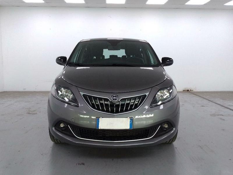 Lancia Ypsilon 1.0 firefly hybrid Gold s&s 70cv