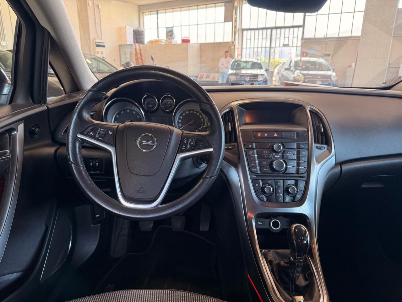 Opel Astra 1.4 Turbo 140CV 5 porte Cosmo