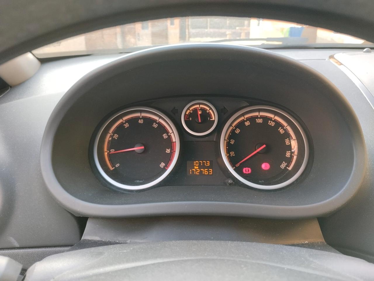 Opel Corsa 1.2 5 porte Cosmo