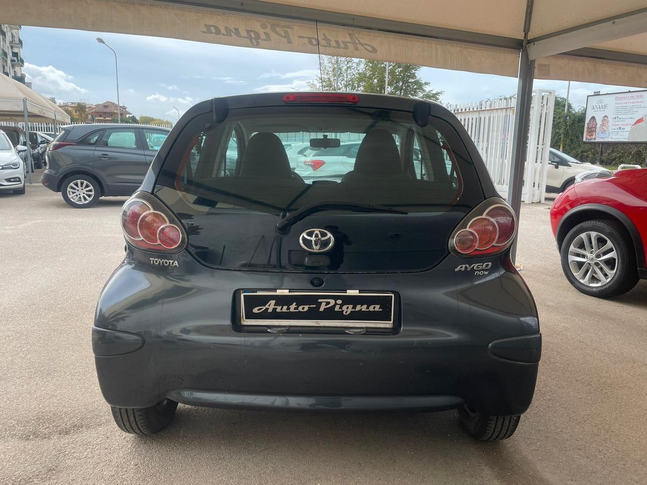 Toyota Aygo 1.0 12V VVT-i 5 porte Sol