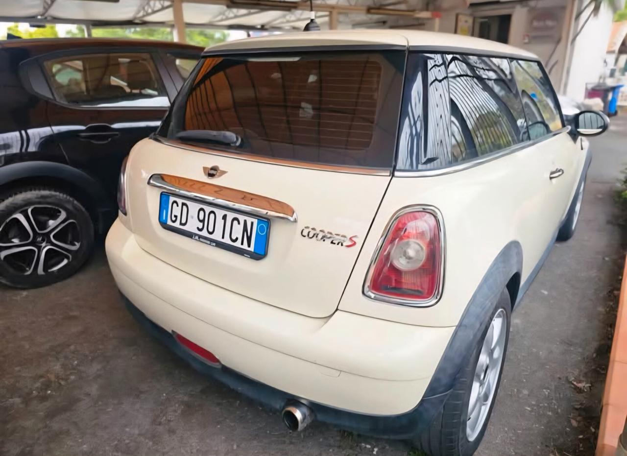 Mini Mini 1.6 16V Cooper