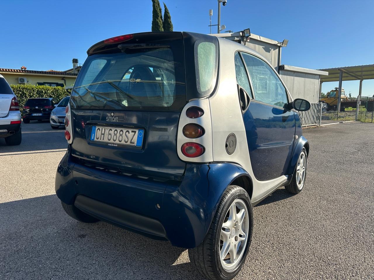 Smart 700 city-coupé pure (45 kW)