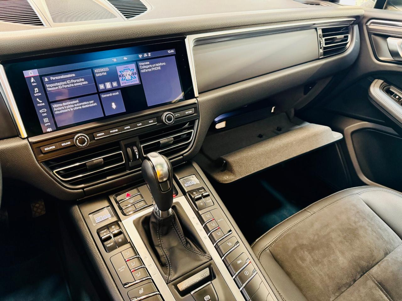 Porsche Macan 2.0 Benz. 245 Cv / TETTO - NO SUPERBOLLO