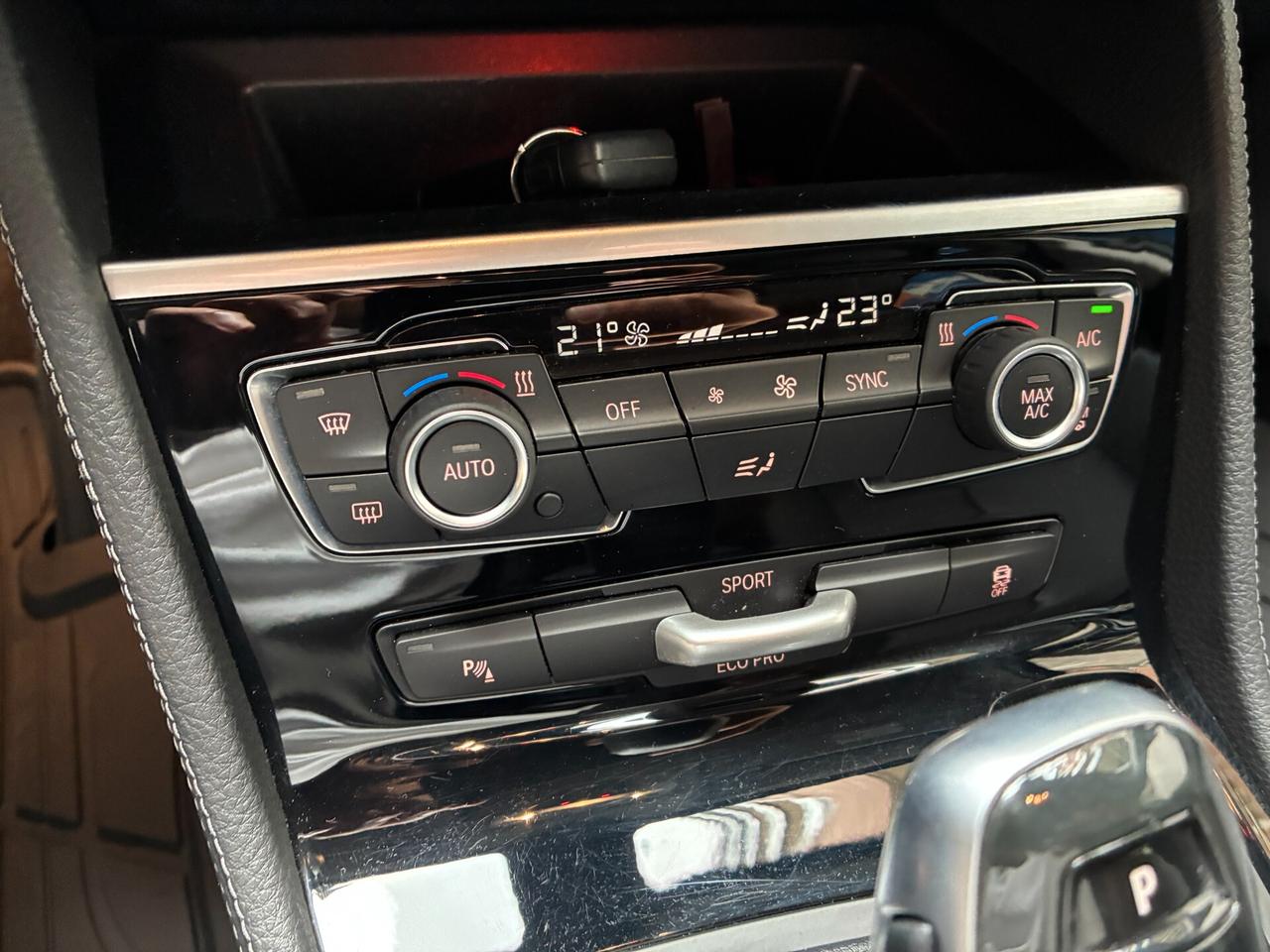 Bmw 218 Xdrive - SERVICE INTERNI IN PELLE