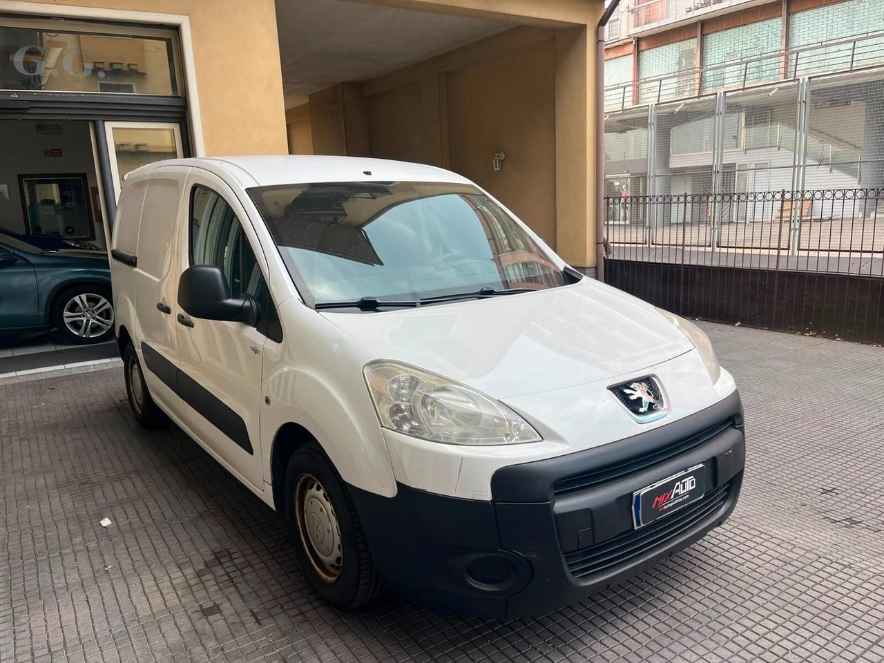 Peugeot Partner 1.6 HDi 90CV Pianale Cabinato