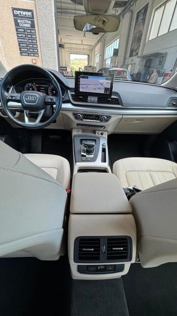 Audi Q5 40 TDI 204 CV quattro S tronic Business Advanced