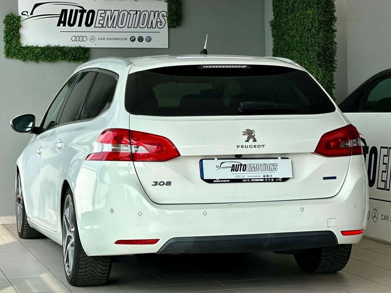 PEUGEOT 308 - 2.0 | 150 CV - TETTO PANORAMICO