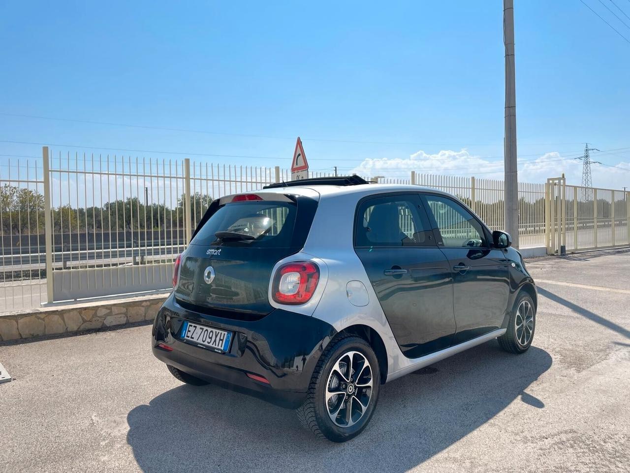 SMART FORFOUR 70 1.0 Passion