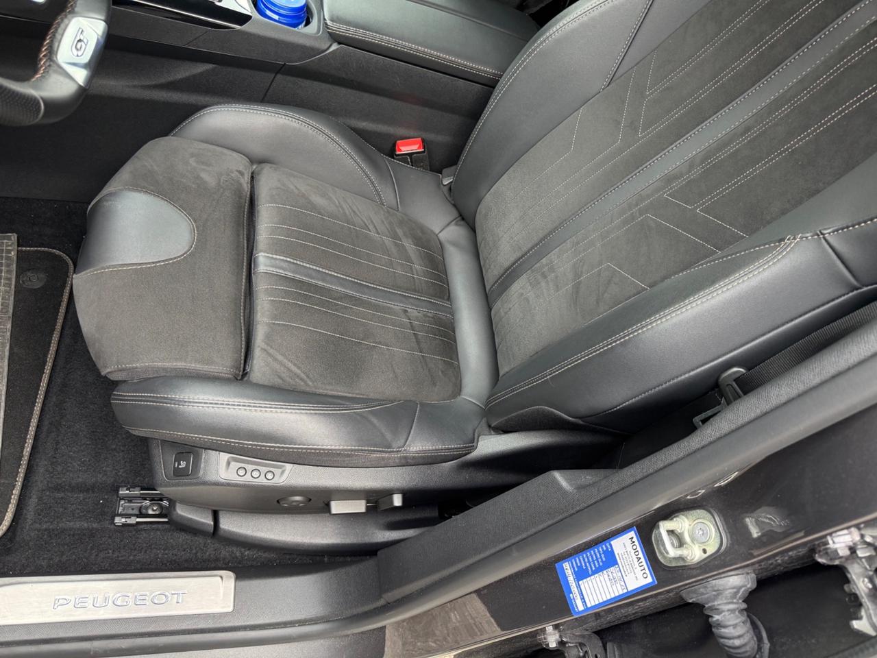 Peugeot 5008 BlueHDi 130 S&S EAT8 GT