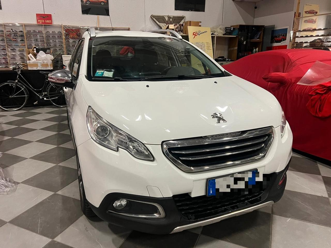 Peugeot 2008 1.6 e-HDi 115 CV *90.000KM* Allure