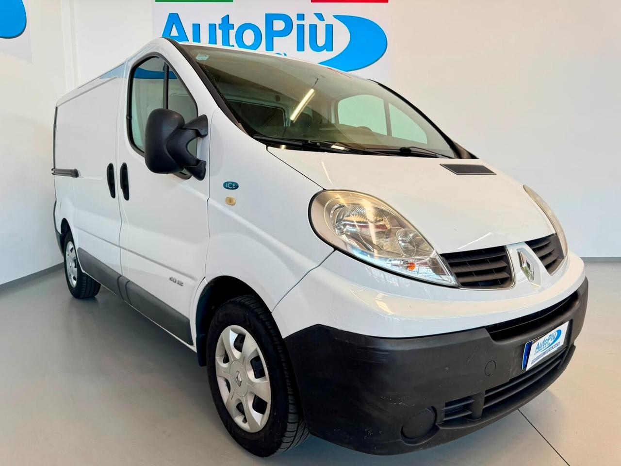 Renault Trafic L1H1 2.0 dCi 115 CV