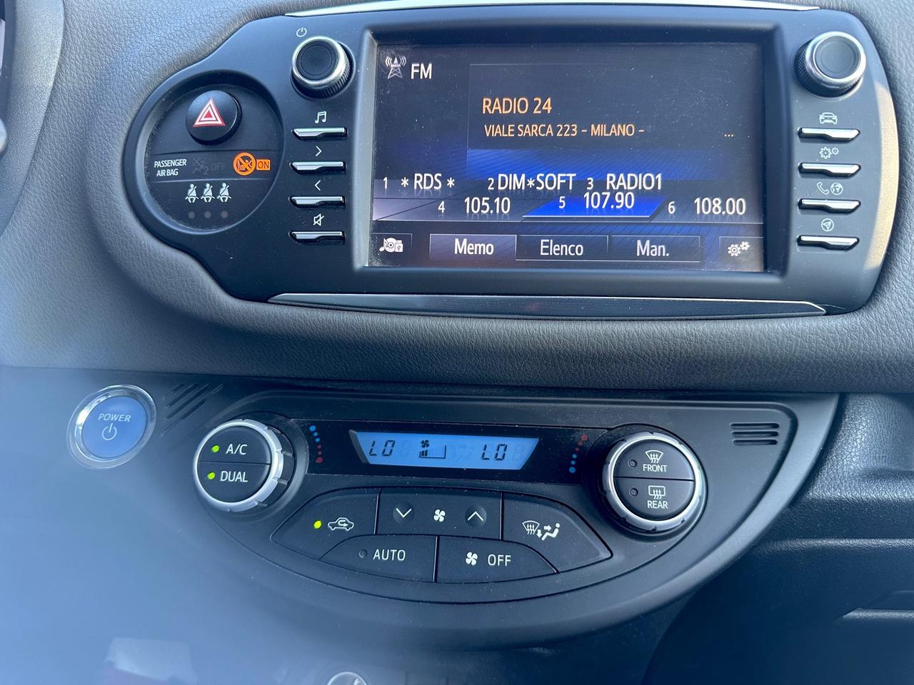 Toyota Yaris 1.5 Hybrid 5 porte Cambio automatico Unicoproprietario Nessun obbligo finanziario