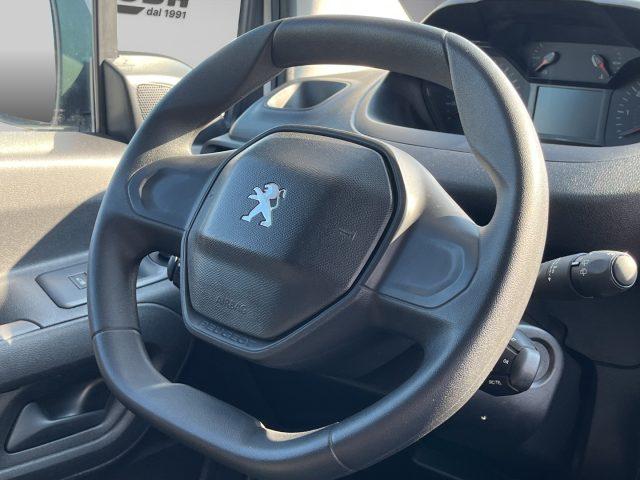 PEUGEOT Partner 100CV ALLESTITO 3 POSTI