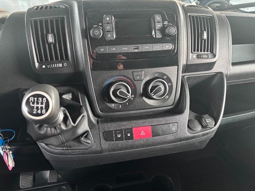 Peugeot Boxer 2.2 BlueHDi 140CV L2 H2 31.000KM