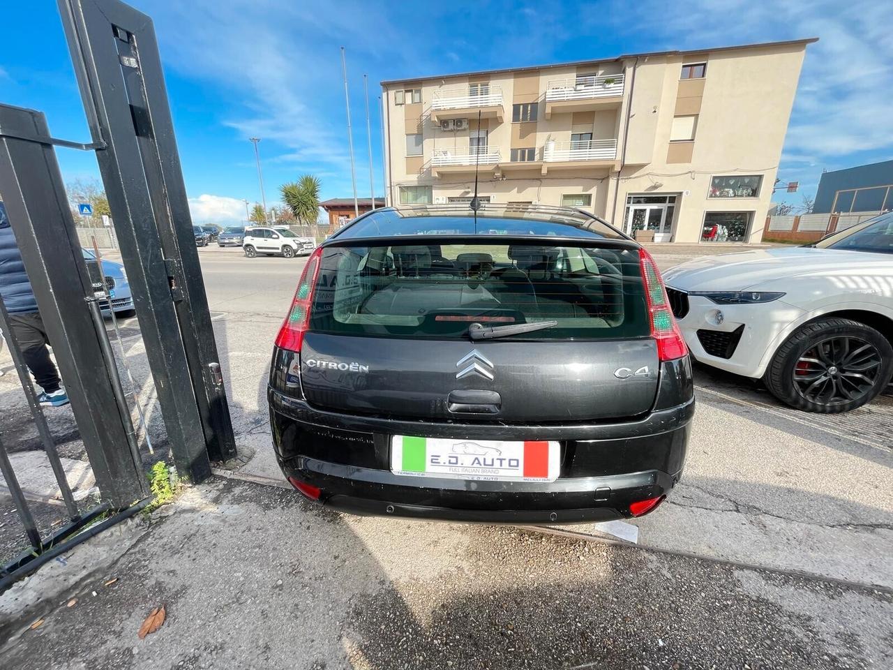 Citroen C4 Coupé 2.0 HDi 138CV FAP VTR