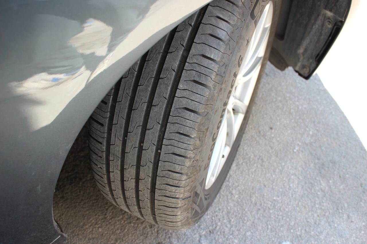 Bmw 318 318d Touring Business Advantage aut.