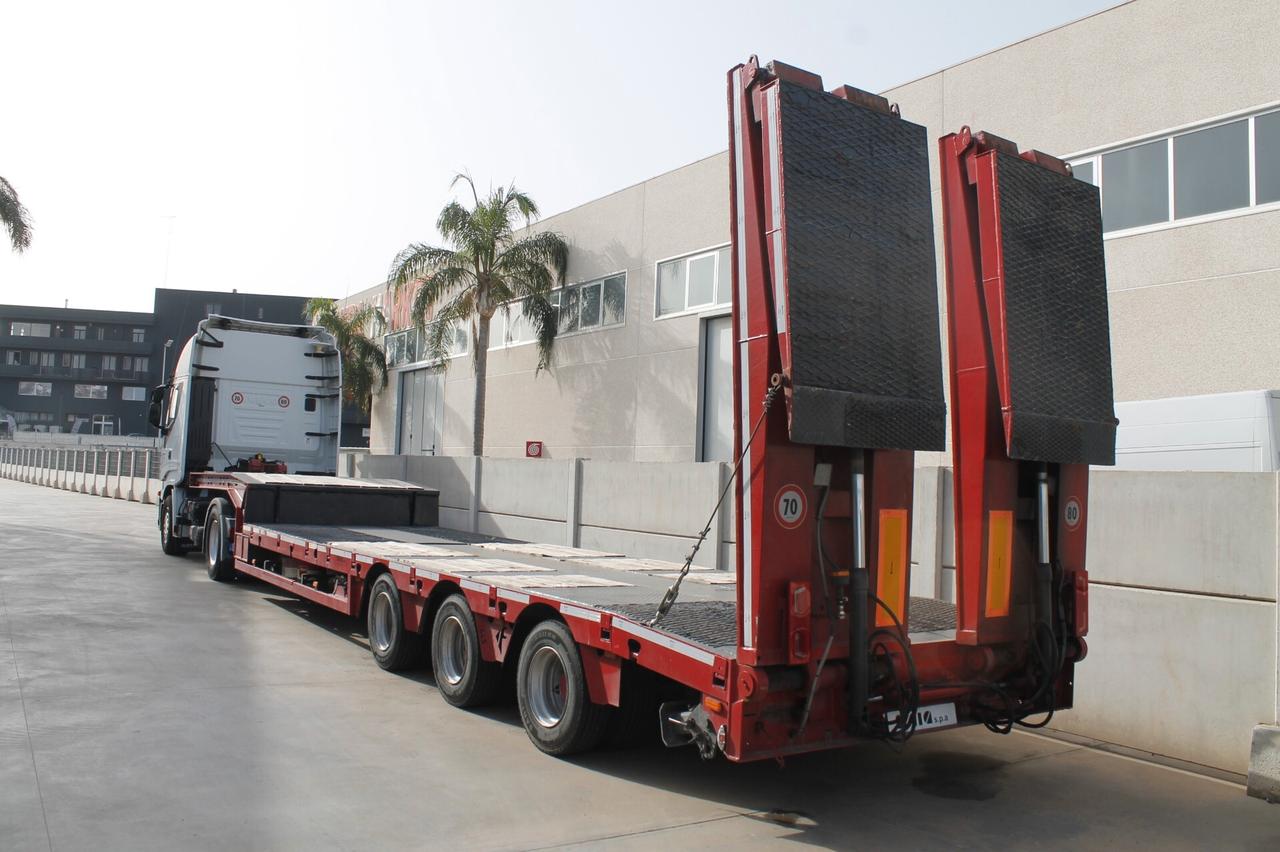 Iveco STRALIS 500 CON CARRELLONE FAYMONVILLE