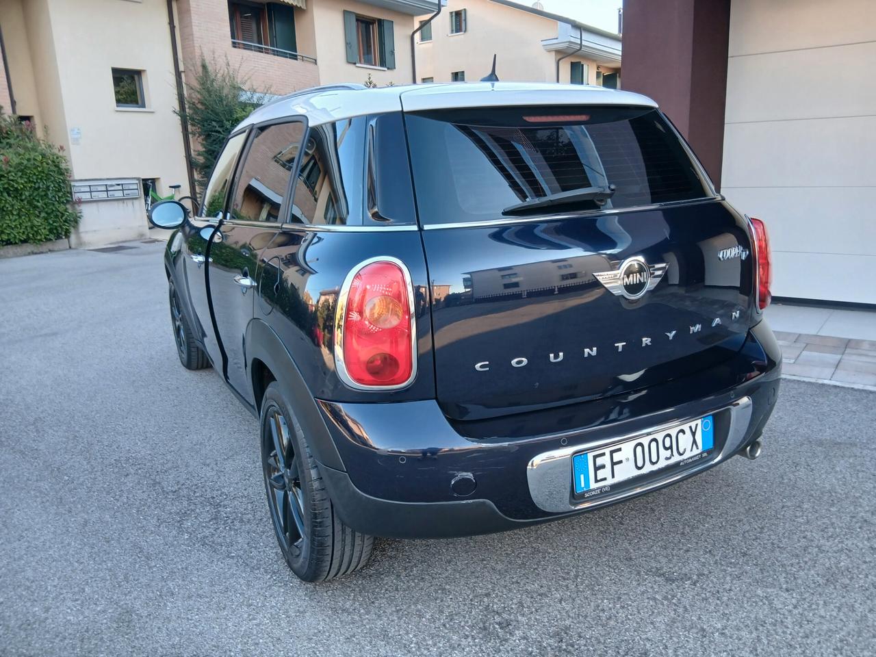 Mini Cooper D Countryman 1.6 full optional in pronta consegna