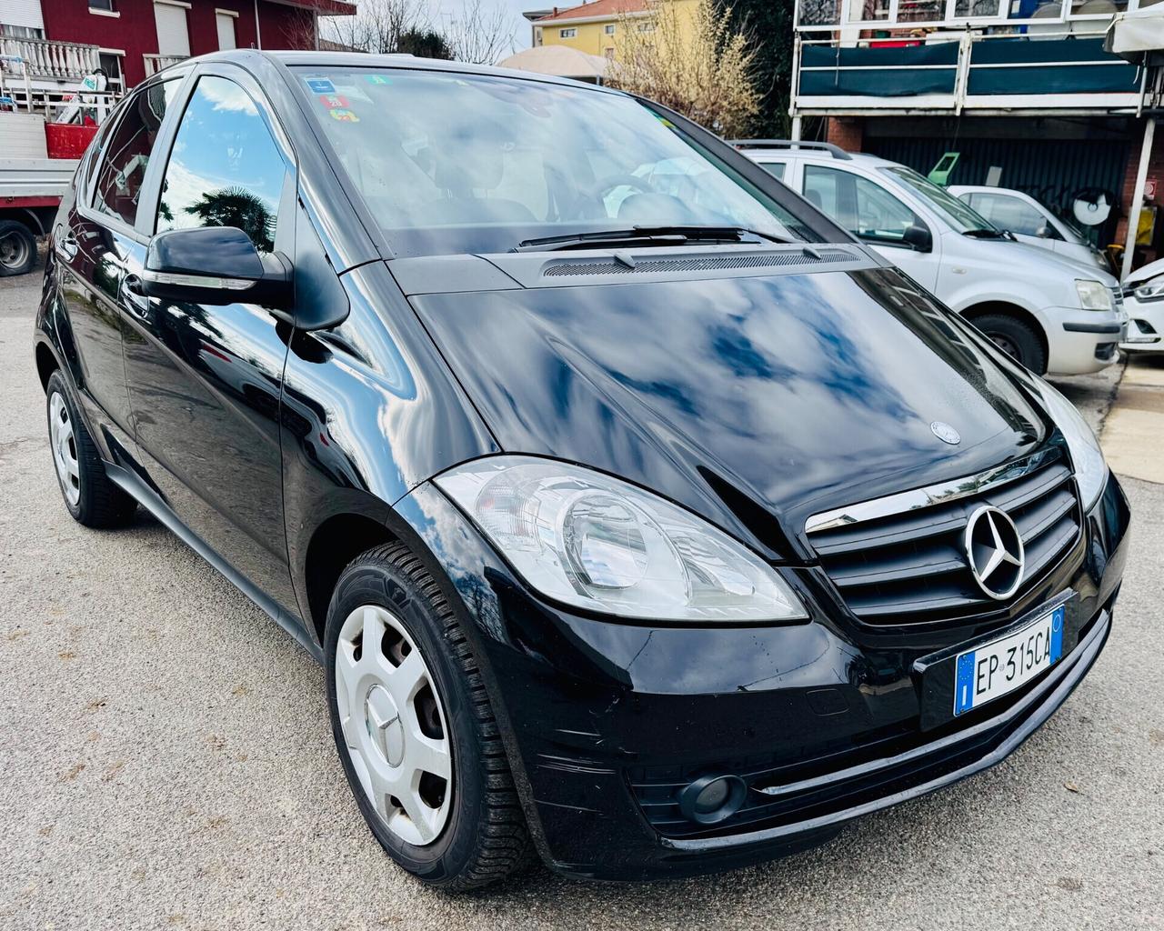 Mercedes-benz A 180 CDI Premium OK NEOPATENTATI