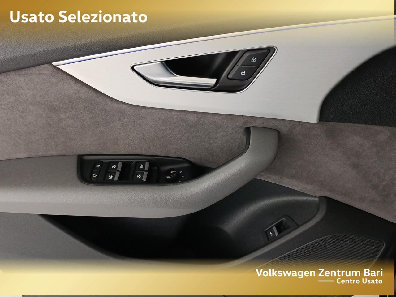 Audi Q8 45 3.0 tdi mhev sport quattro tiptronic