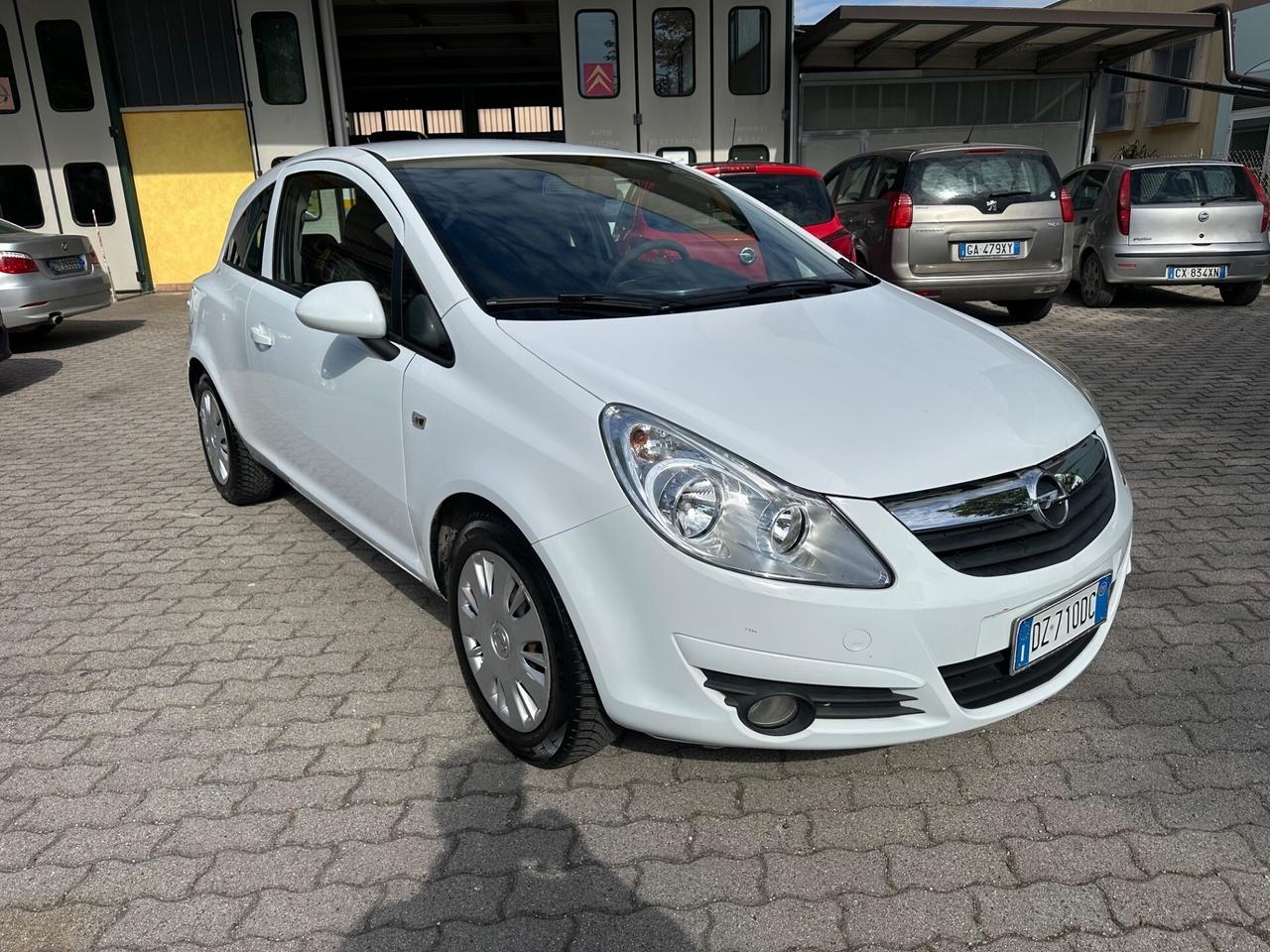Opel Corsa 1.2 80CV 3 porte GPL-TECH Enjoy