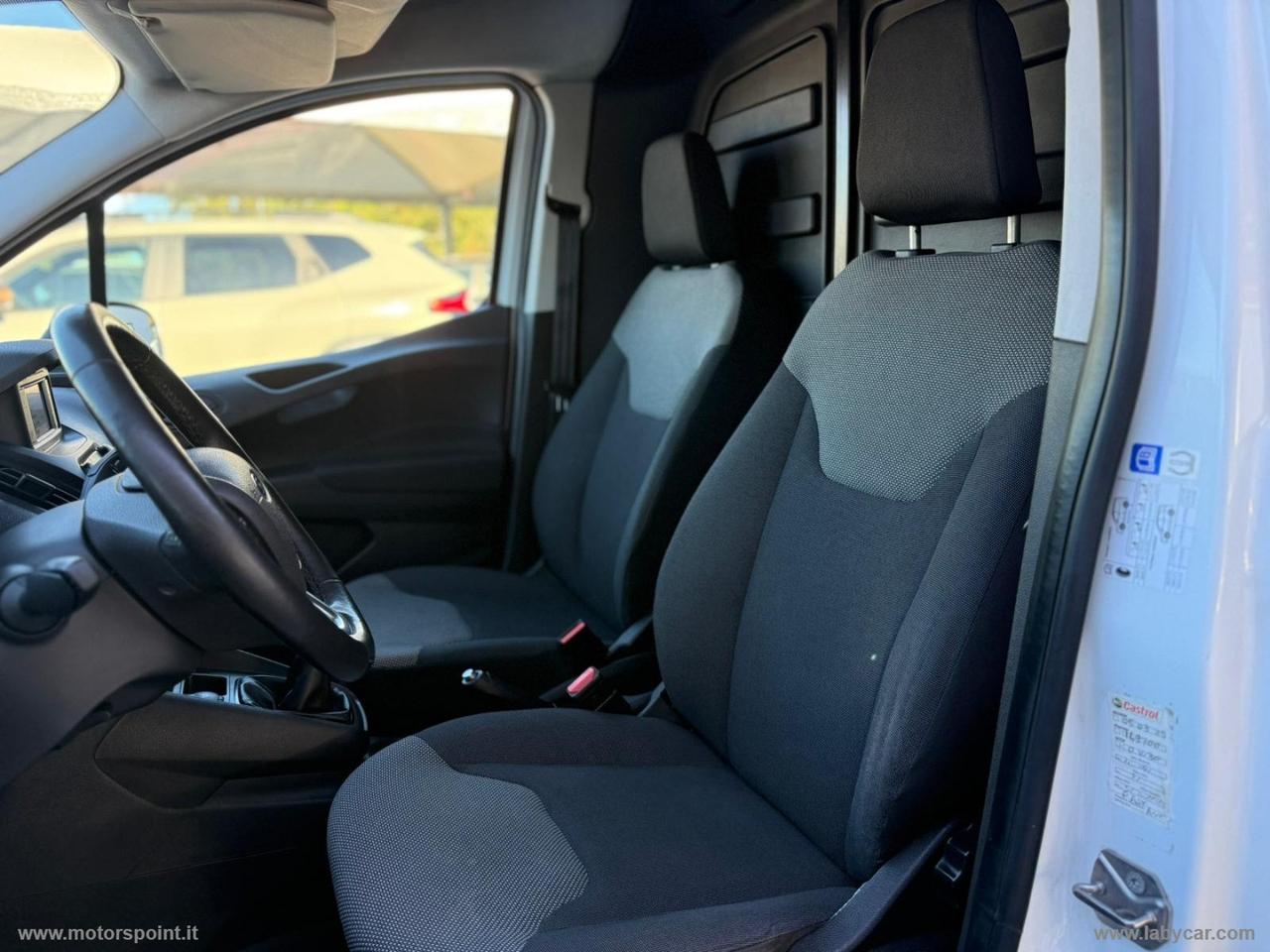 Transit Courier 1.5 TDCi 75CV Van Entry