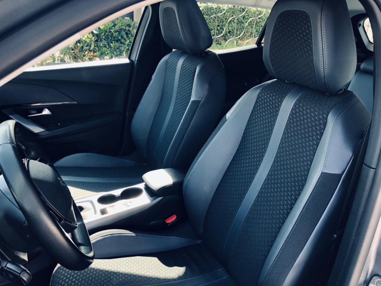 Peugeot 2008 BlueHDi 110 Allure PELLE TELECAMERA