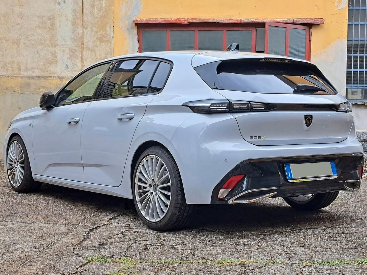 Peugeot 308 PureTech Turbo 130 S&S EAT8 Allure