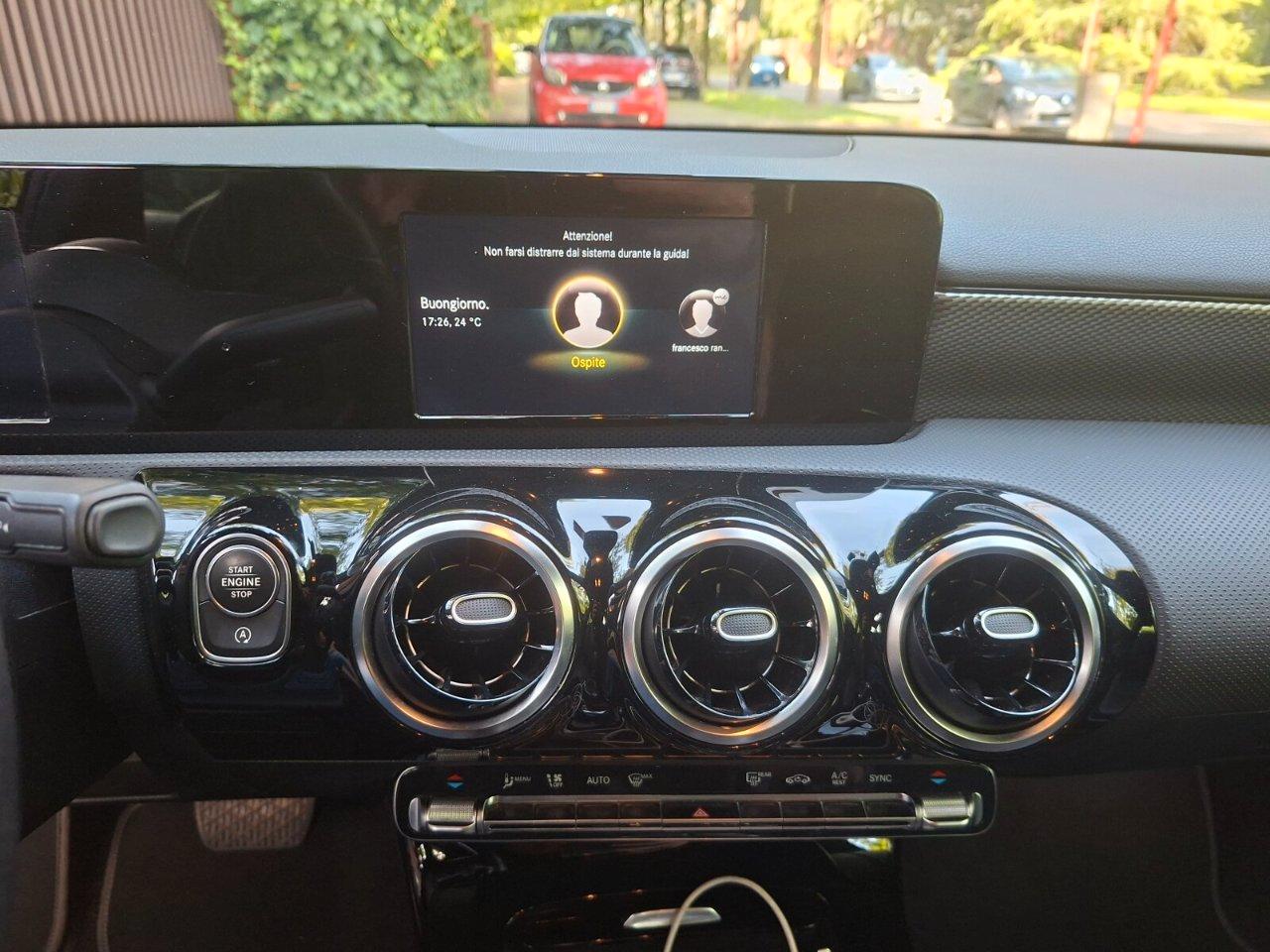 Mercedes A 180 D Sport 8G-DCT