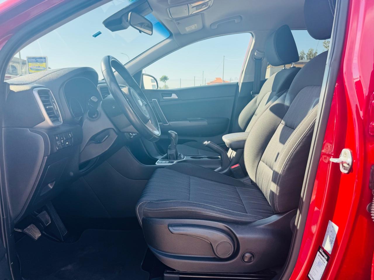 Kia Sportage 1.6 CRDI 136 CV 2WD Mild Hybrid Business Class