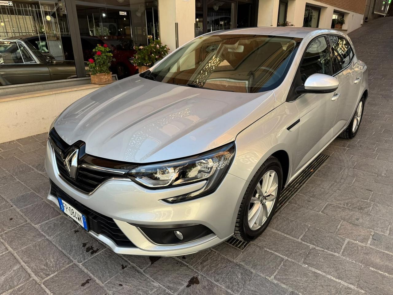 RENAULT Megane dCi 8V 110CV Energy Duel2