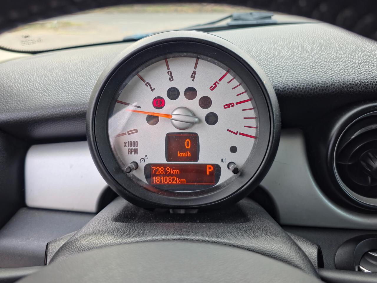 Mini Cooper Clubman 2.0 16V D Automatica 2012-E5 NEO