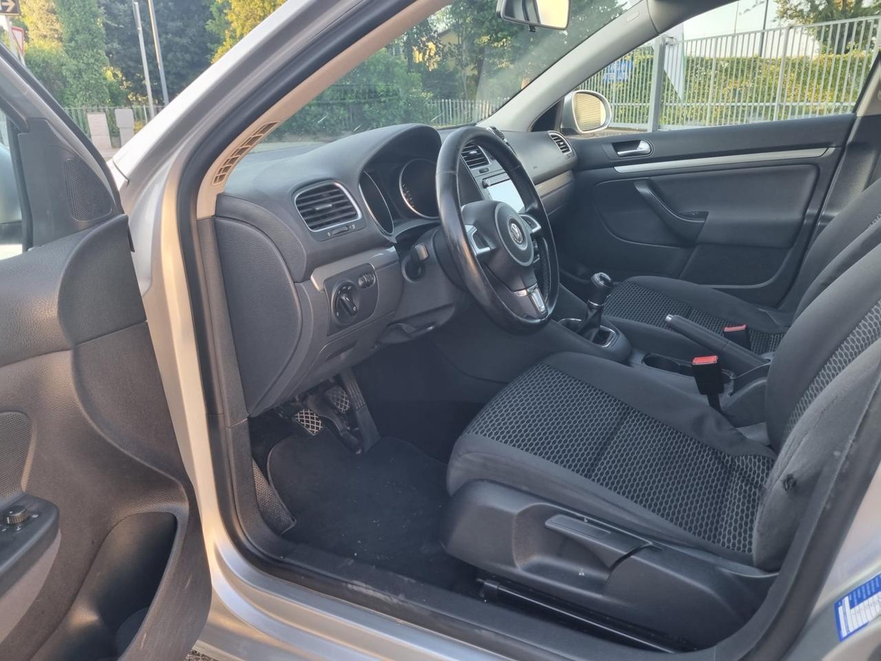 Volkswagen Golf 1.6 TDI DPF 5p. Highline