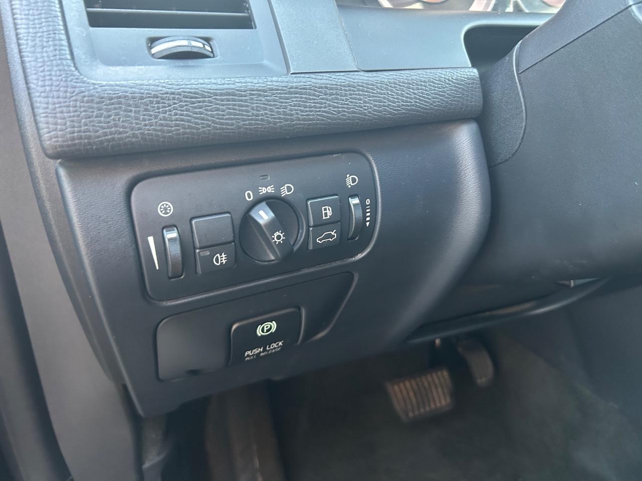 Volvo XC 60 XC60 D4 4X4 Geartronic Momentum