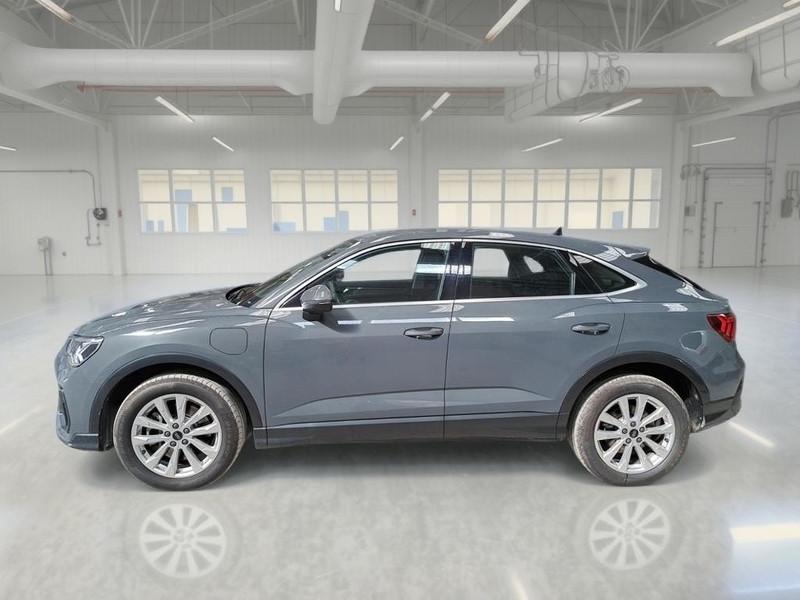 AUDI Q3 SPORTBACK 45 TFSI e S tronic Business Plus