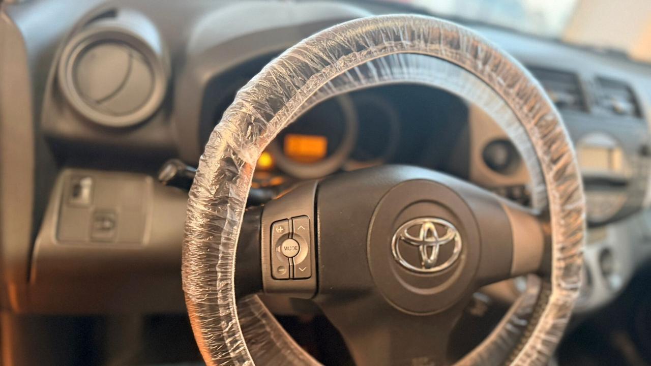 Toyota RAV 4 RAV4 2.0