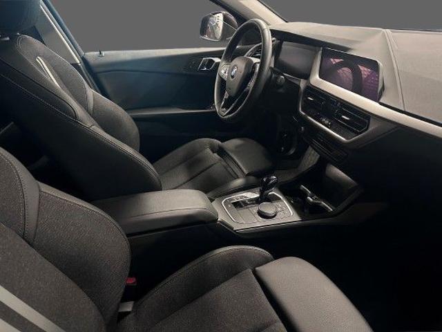 BMW 116 i 5p. Business Advantage