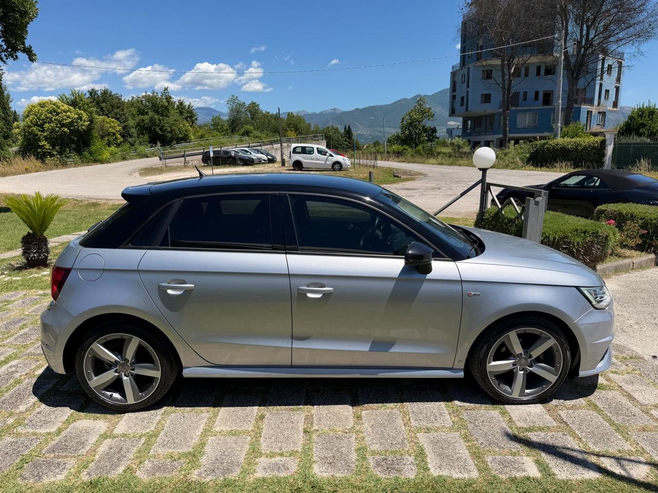 Audi A1 SPORTBACK S-LINE 1.4TDI 90CV-2017