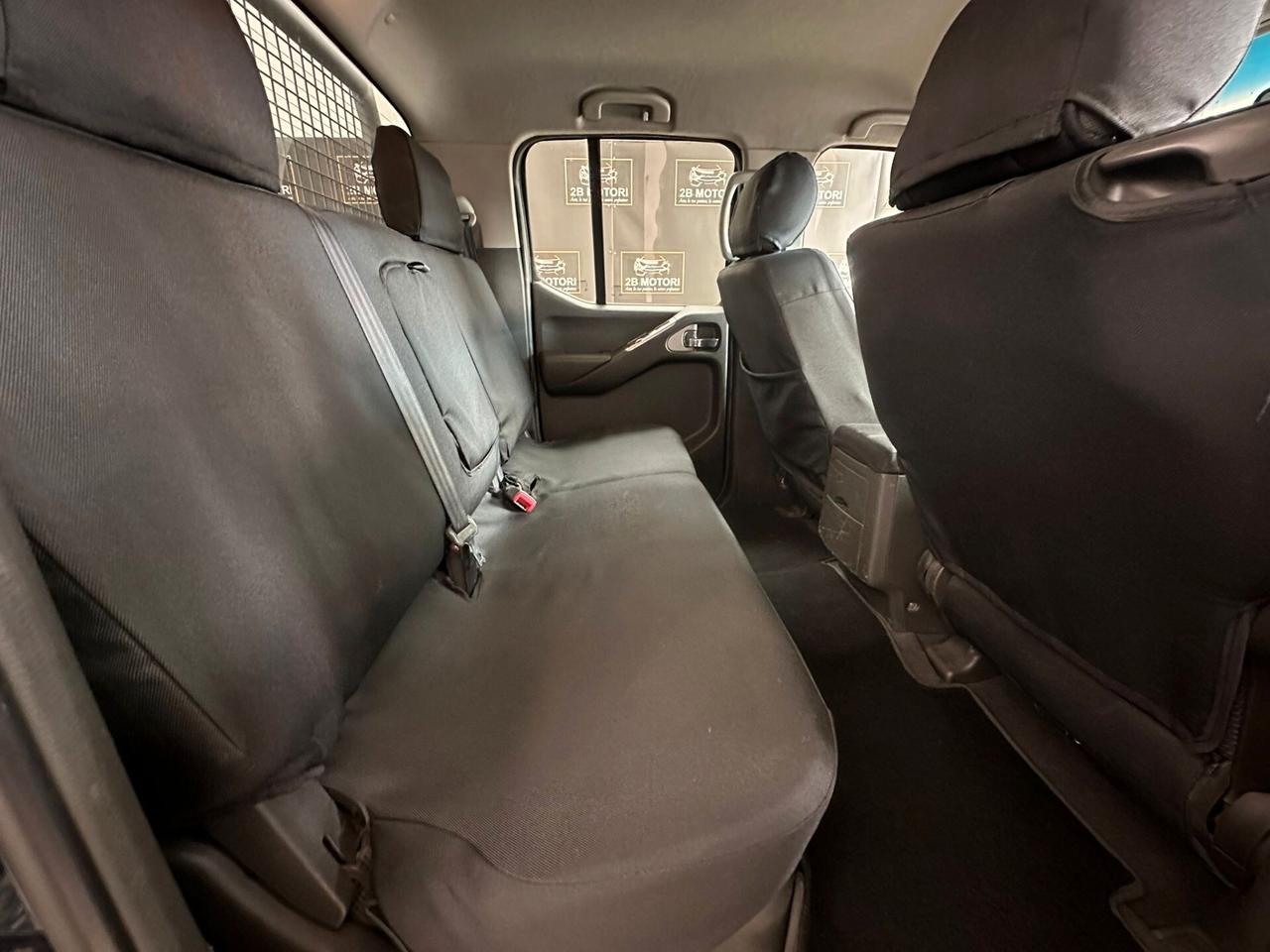 Nissan Navara 2.5 dCi 4 porte Double Cab XE