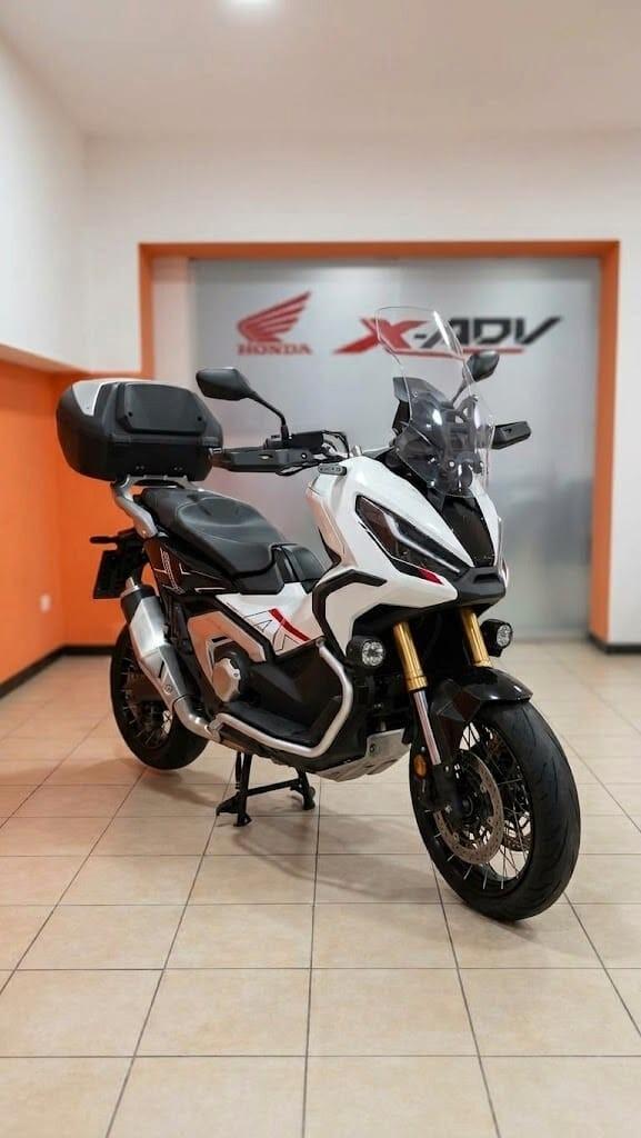 Honda X-ADV 750 adventure